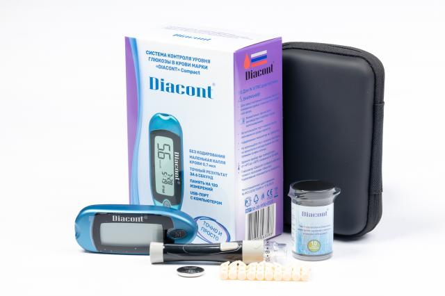 Изображение товара Глюкометр Диаконт Компакт с большой панелью и предупреждениями о гипо- и гипергликемии
