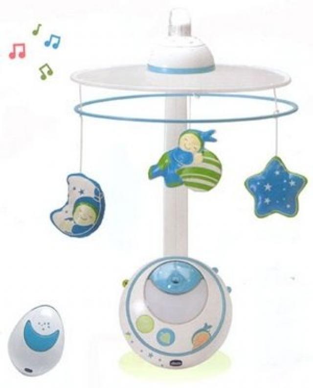 Изображение товара Подвеска для кровати Chicco Первые Мечты голубая с игрушками и проектором