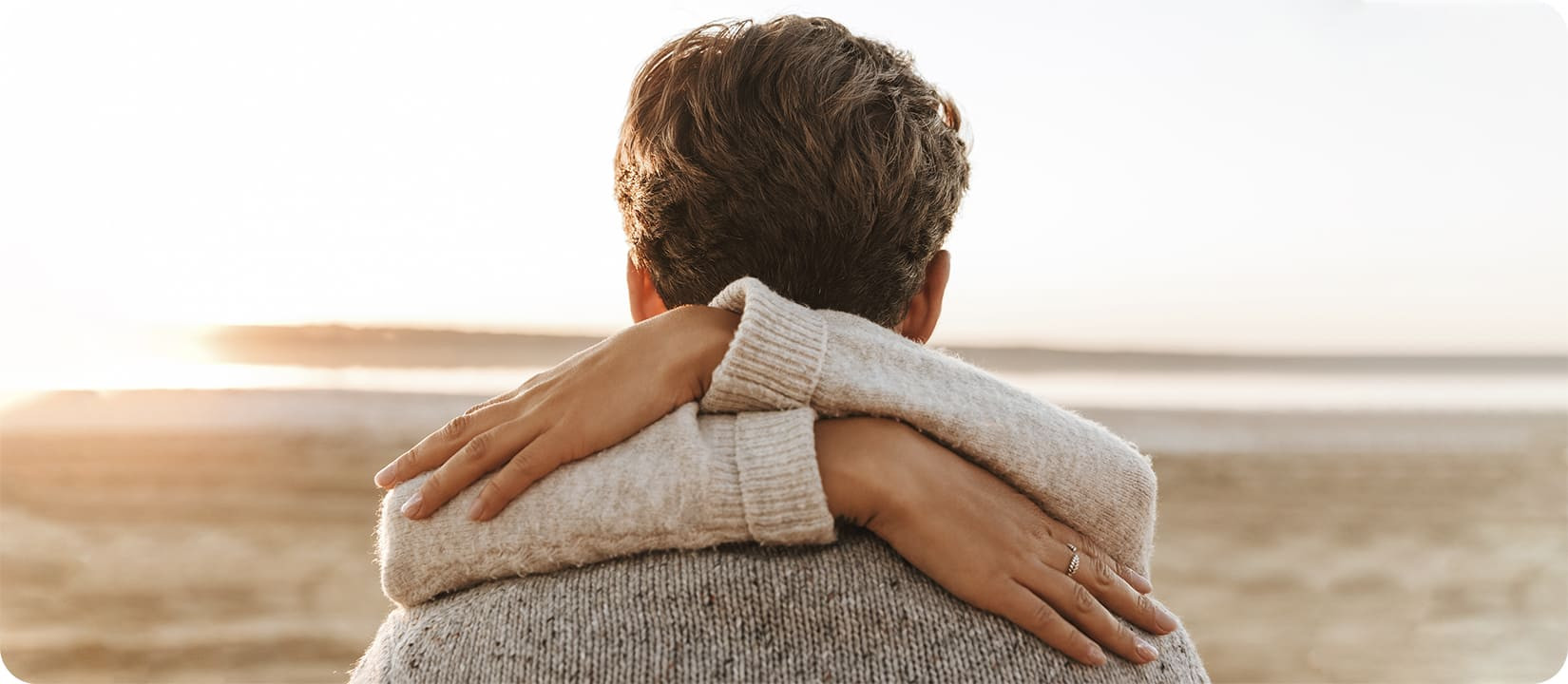 10 способов справиться с проблемой, когда партнер не чувствует себя достаточно любимым